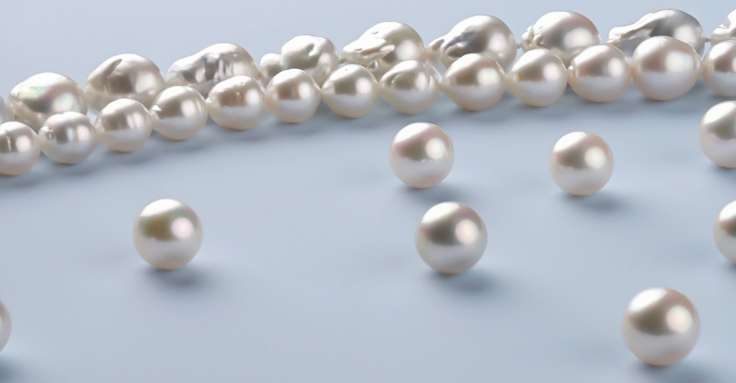 white Sea Pearls